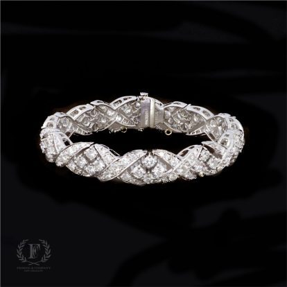 ANTIQUE PLATINUM DIAMOND BRACELET