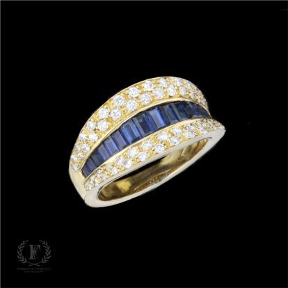 BOLD GOLD & BREATHTAKINGLY BLUE SAPPHIRE DIAMOND ESTATE RING