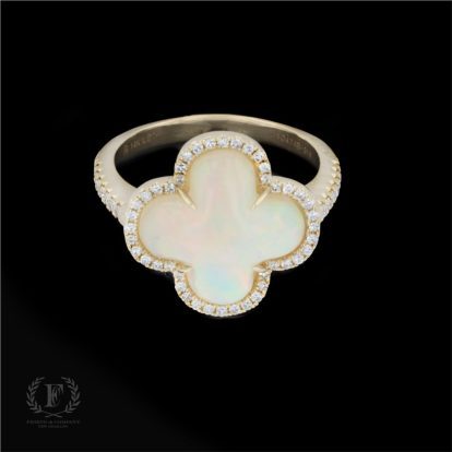 14K YELLOW GOLD DIAMOND OPAL CLOVER RING