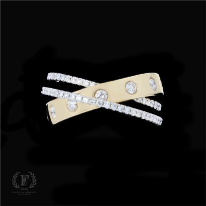 PLATINUM YELLOW GOLD DIAMOND RING