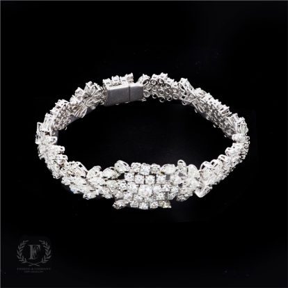 14K WHITE GOLD ROUND & MARQUISE CUT DIAMOND BRACELET