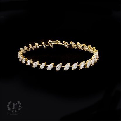 18K YELLOW GOLD MARQUISE DIAMOND BRACELET