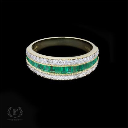 14K YELLOW GOLD DIAMOND AND EMERALD RING
